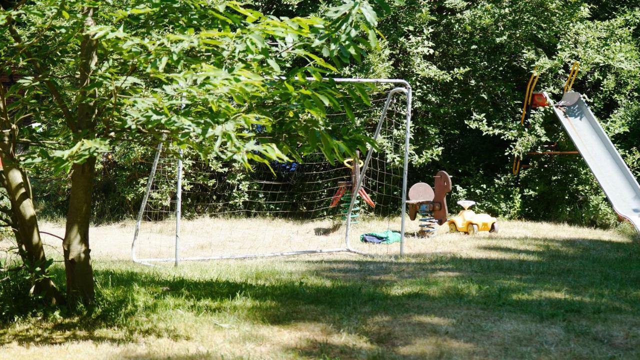 Ferienpension Lindenhof - Ferienwohnungen In Der Lueneburger Heide Marxen am Berge ภายนอก รูปภาพ